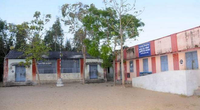 Till now in Tamil Nadu, more than 2000 Government Primary Schools are closed! - EducationMafia